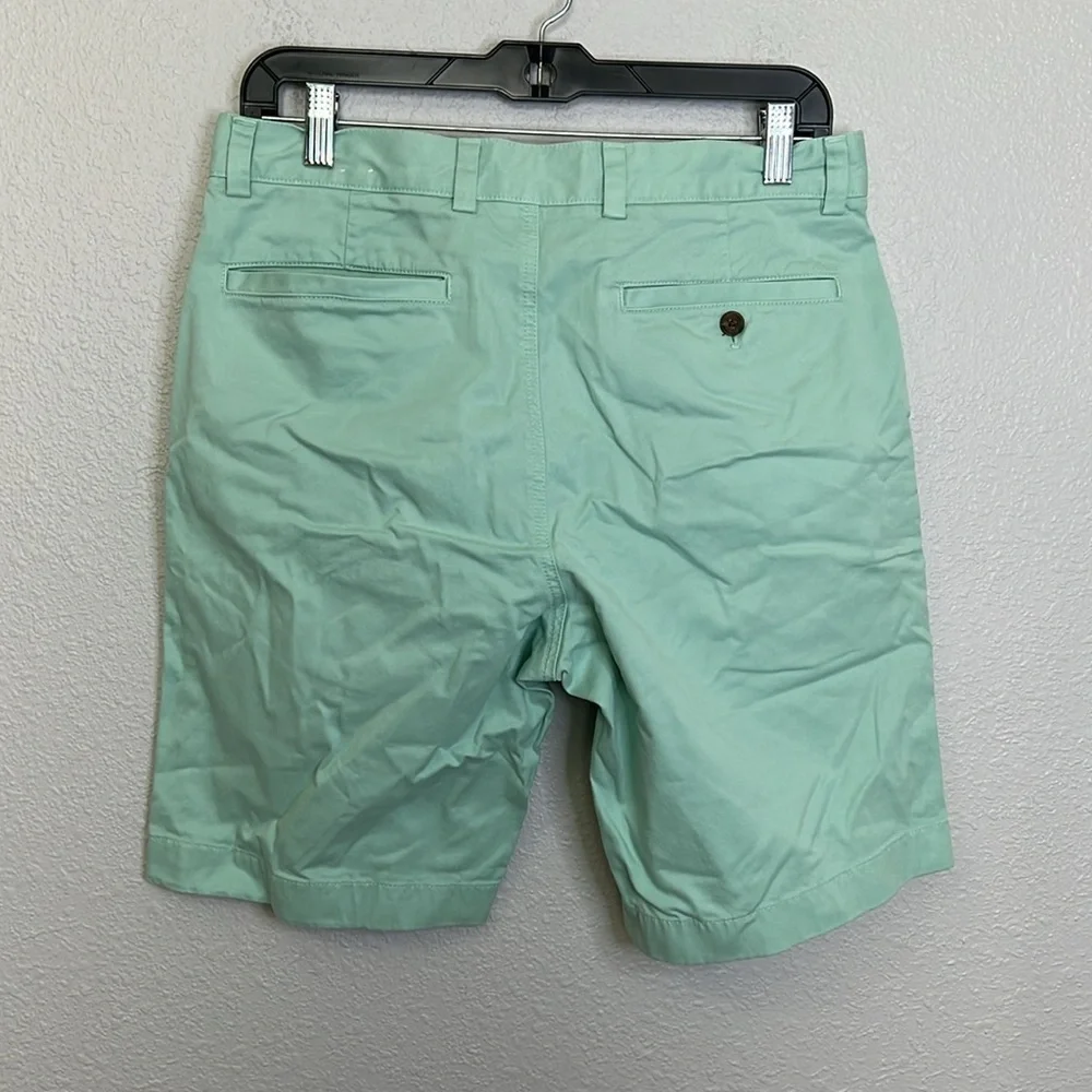 Brooks Brothers Green Chino Short Size 31